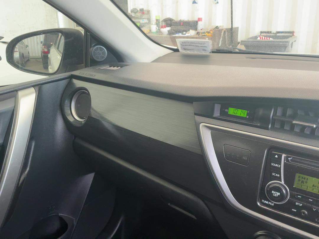 Photo '17' of Toyota Corolla GX Photo '17' of Toyota Corolla GX