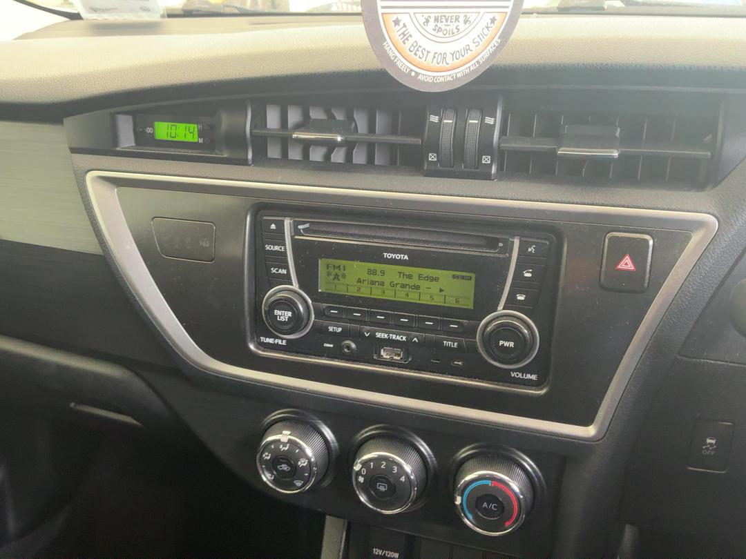 Photo '18' of Toyota Corolla GX Photo '18' of Toyota Corolla GX