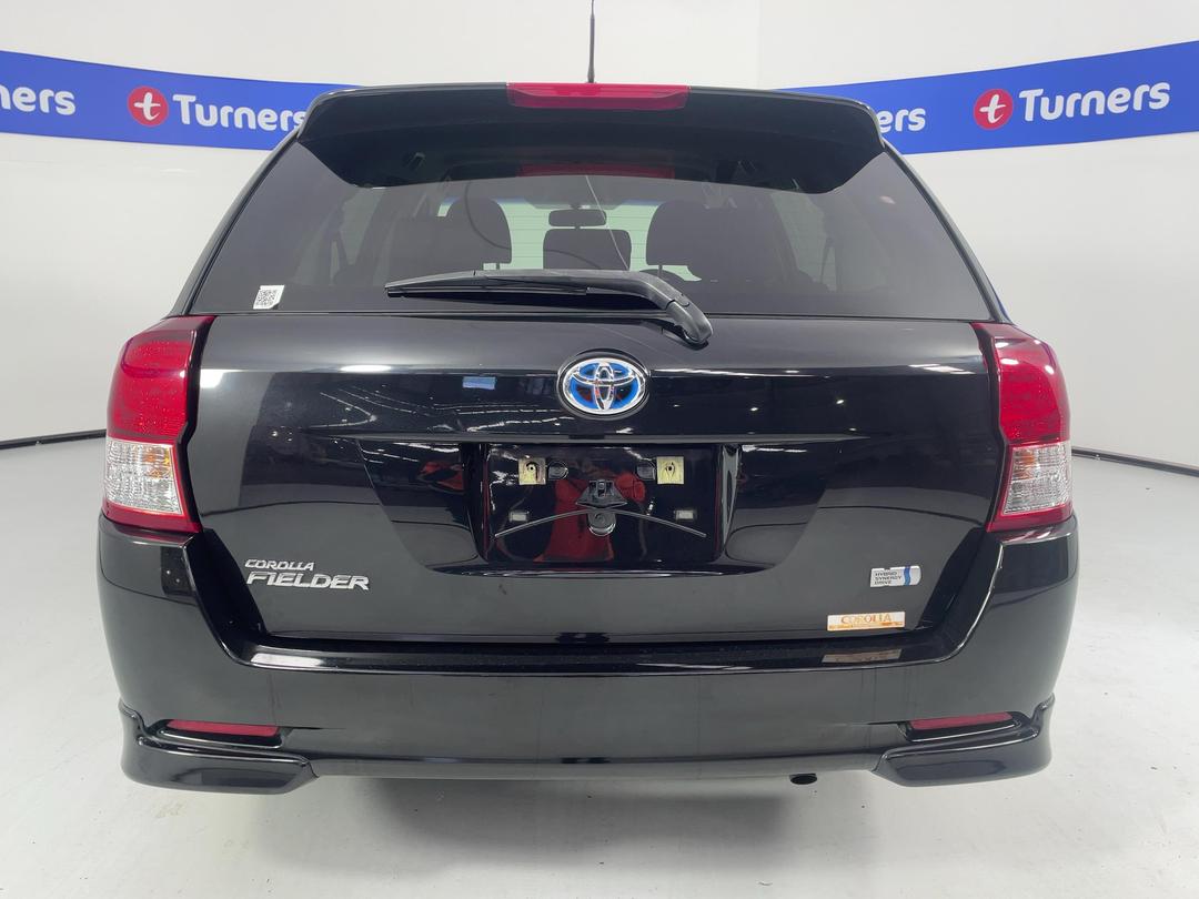 Photo '6' of Toyota Corolla Fielder