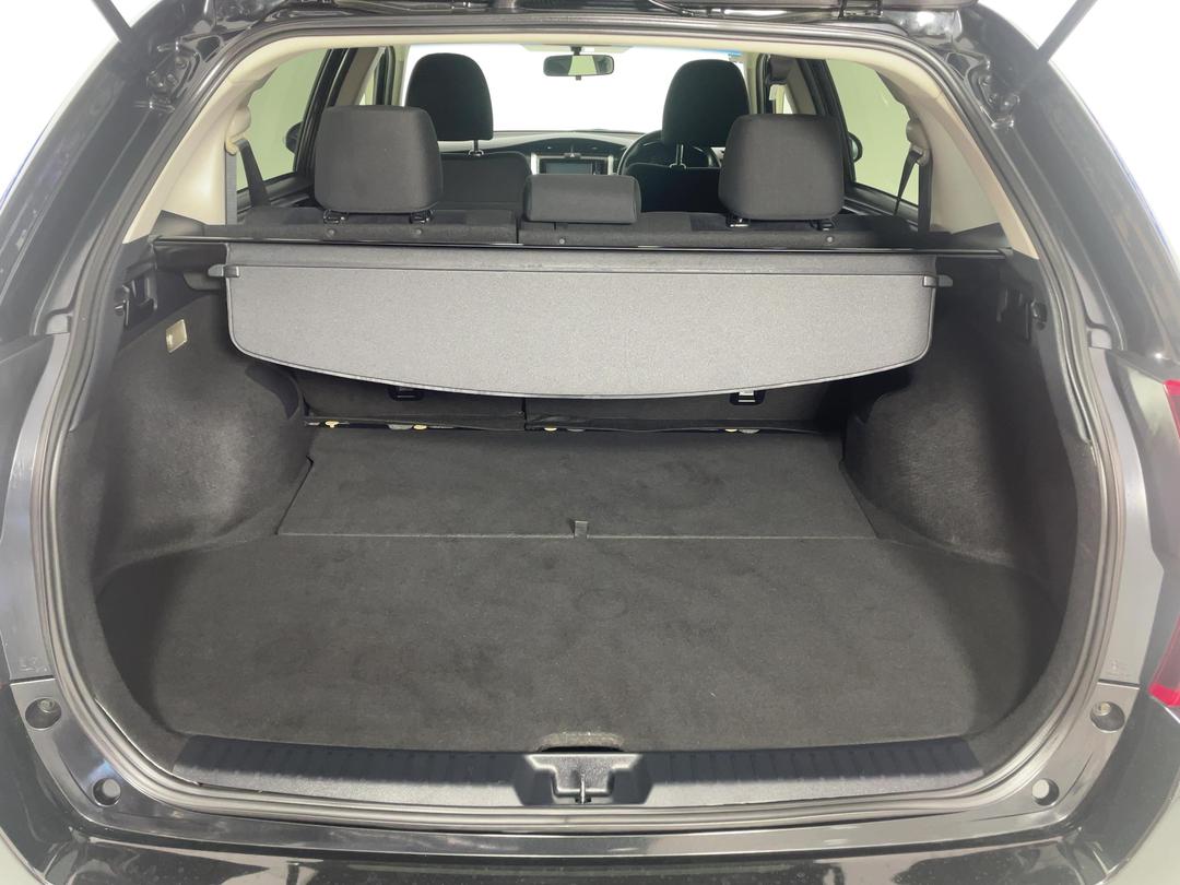 Photo '14' of Toyota Corolla Fielder
