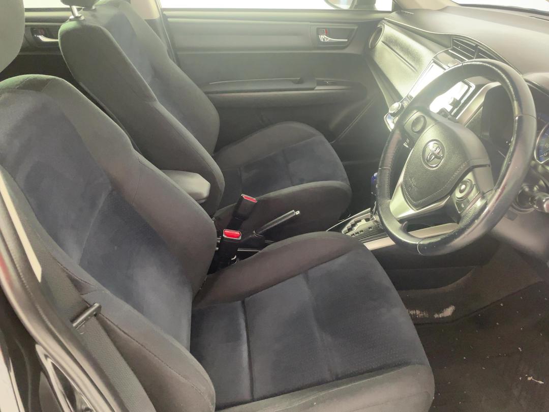 Photo '16' of Toyota Corolla Fielder