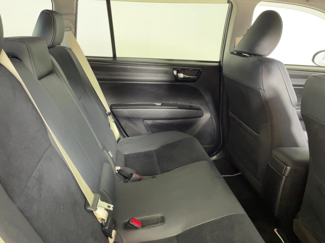 Photo '20' of Toyota Corolla Fielder
