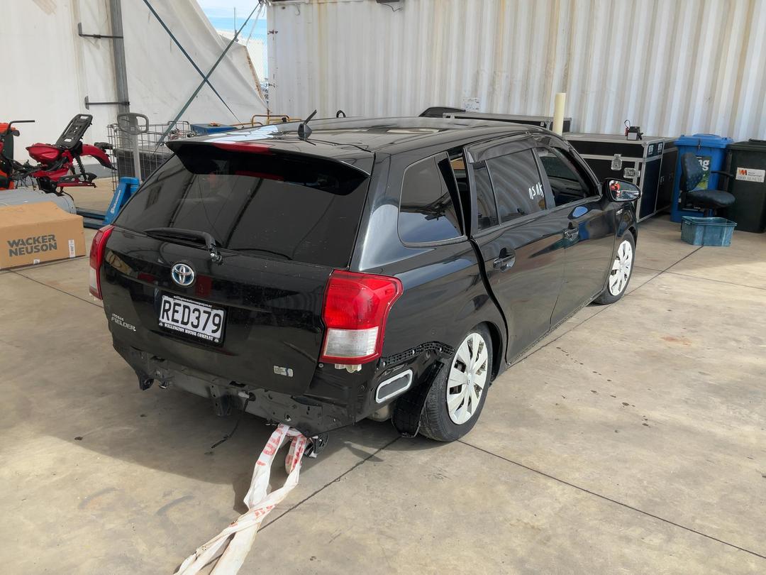 Photo '8' of Toyota Corolla Fielder Photo '8' of Toyota Corolla Fielder