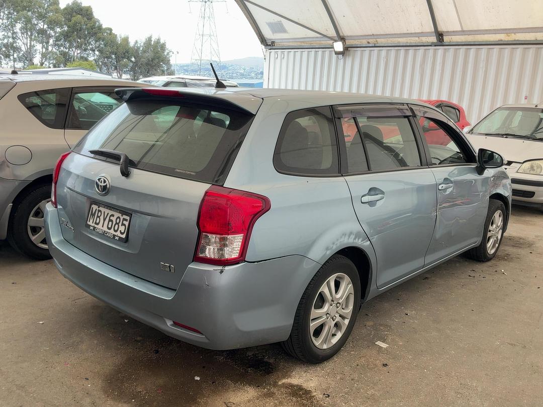 Photo '4' of Toyota Corolla Fielder Photo '4' of Toyota Corolla Fielder