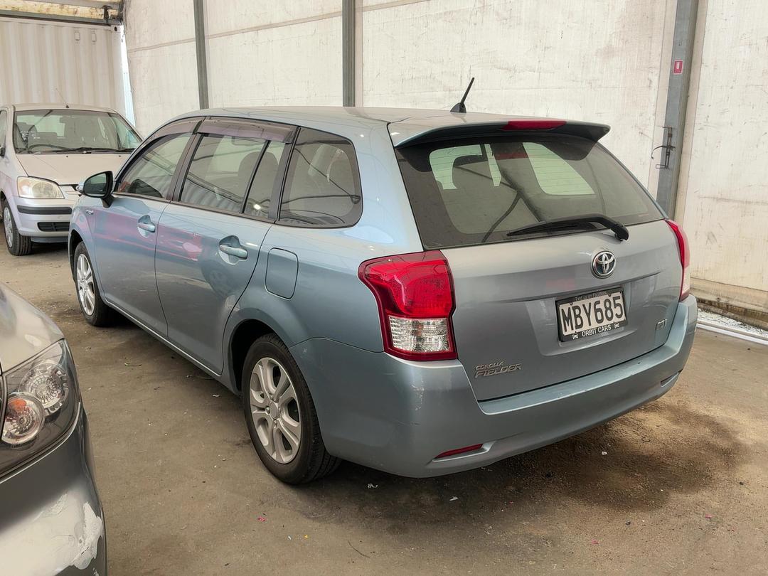 Photo '7' of Toyota Corolla Fielder Photo '7' of Toyota Corolla Fielder