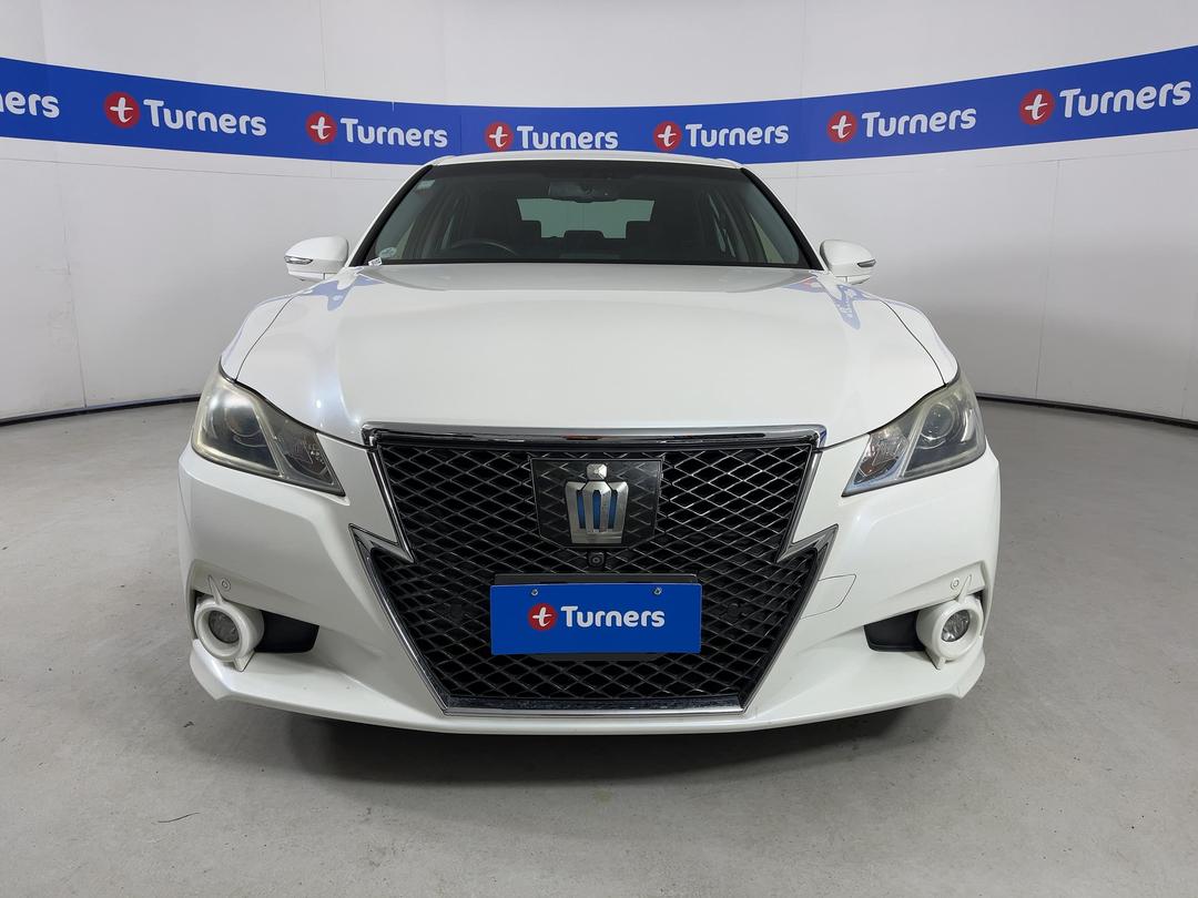 Photo '2' of Toyota Crown