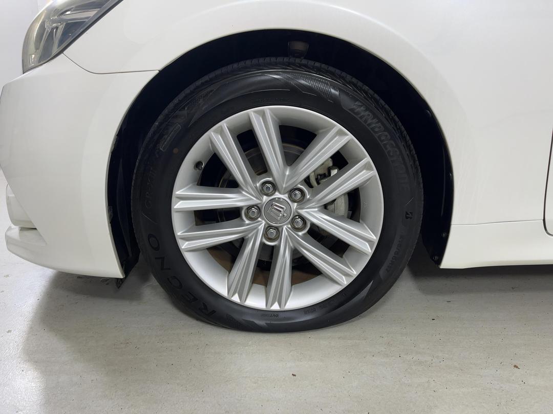 Photo '10' of Toyota Crown