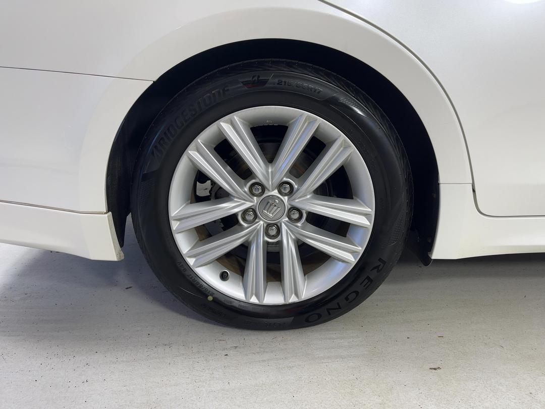 Photo '12' of Toyota Crown