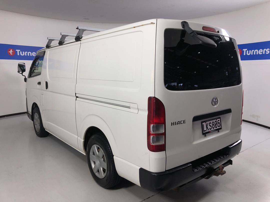 Photo '5' of Toyota Hiace