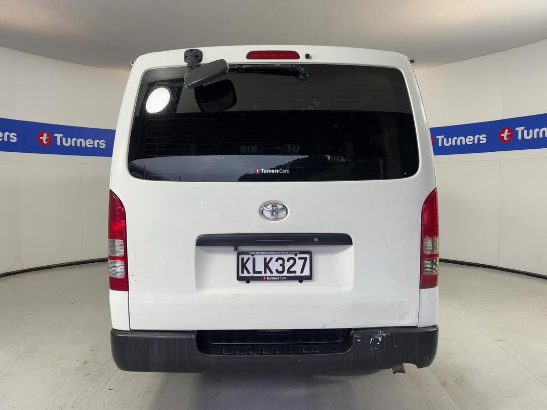 Photo '6' of Toyota Hiace