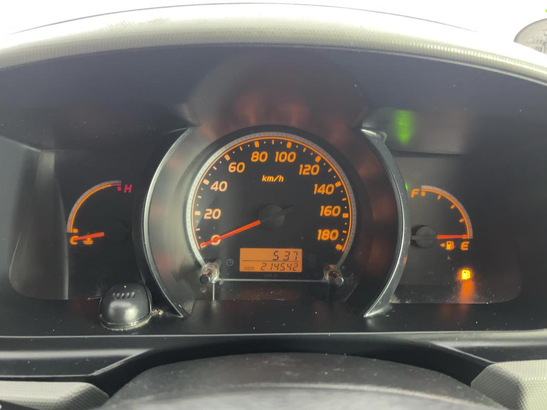 Photo '21' of Toyota Hiace