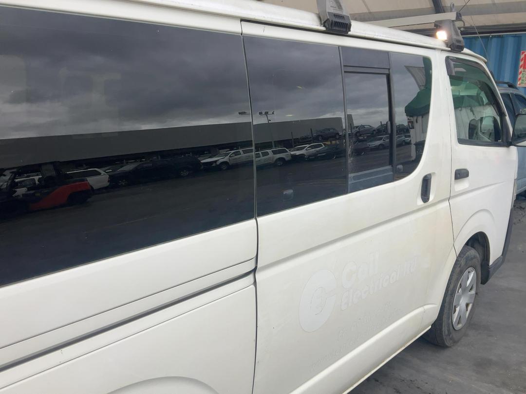 Photo '19' of Toyota Hiace Photo '19' of Toyota Hiace