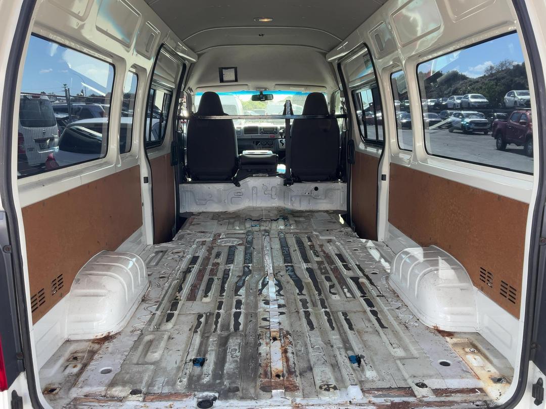 Photo '6' of Toyota Hiace ZX TD Photo '6' of Toyota Hiace ZX TD