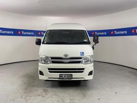 Photo '2' of Toyota Hiace