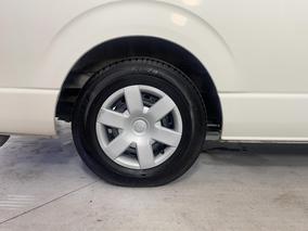 Photo '12' of Toyota Hiace