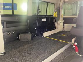 Photo '19' of Toyota Hiace