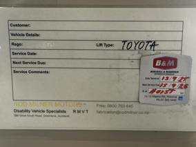 Photo '23' of Toyota Hiace