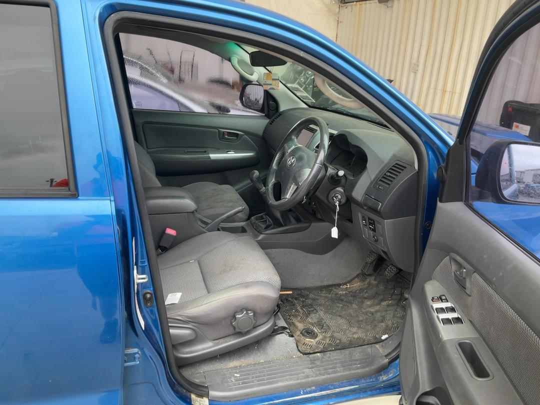 Photo '7' of Toyota Hilux SR5 TD DC