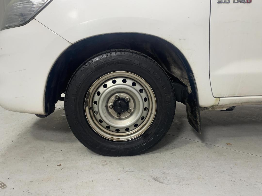 Photo '10' of Toyota Hilux