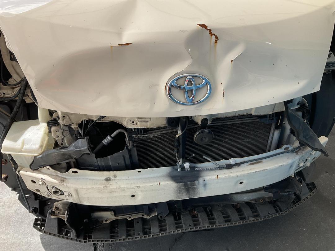 Photo '6' of Toyota Porte