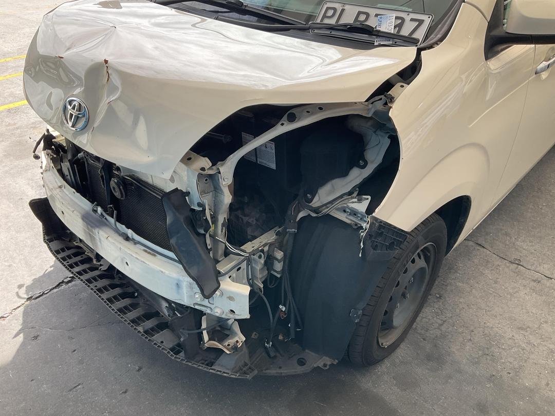 Photo '7' of Toyota Porte