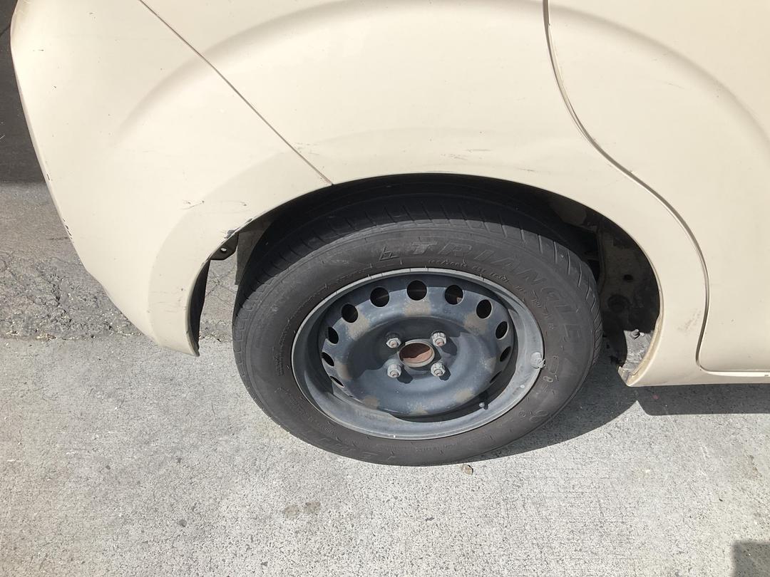 Photo '17' of Toyota Porte