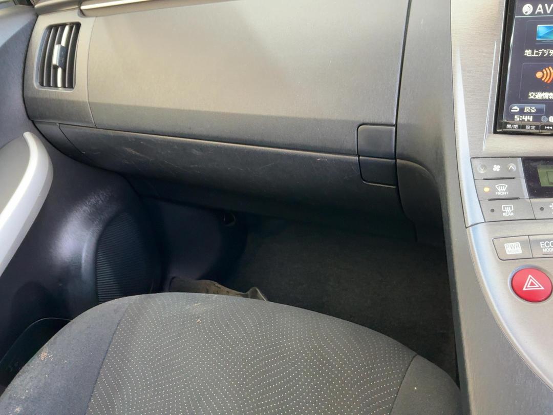 Photo '25' of Toyota Prius Photo '25' of Toyota Prius