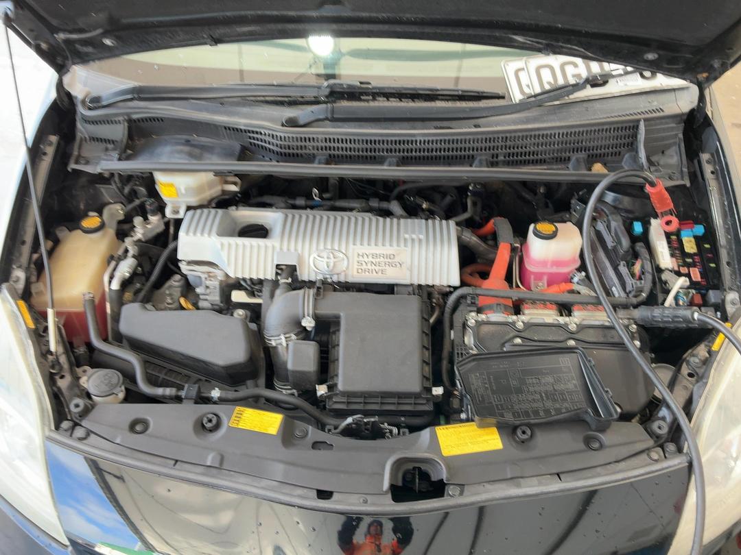 Photo '27' of Toyota Prius Photo '27' of Toyota Prius