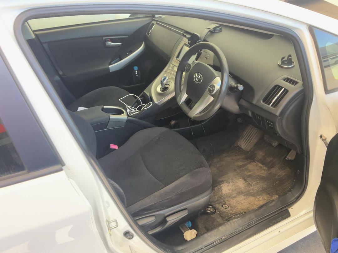 Photo '13' of Toyota Prius