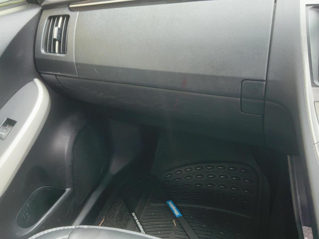 Photo '22' of Toyota Prius Photo '22' of Toyota Prius