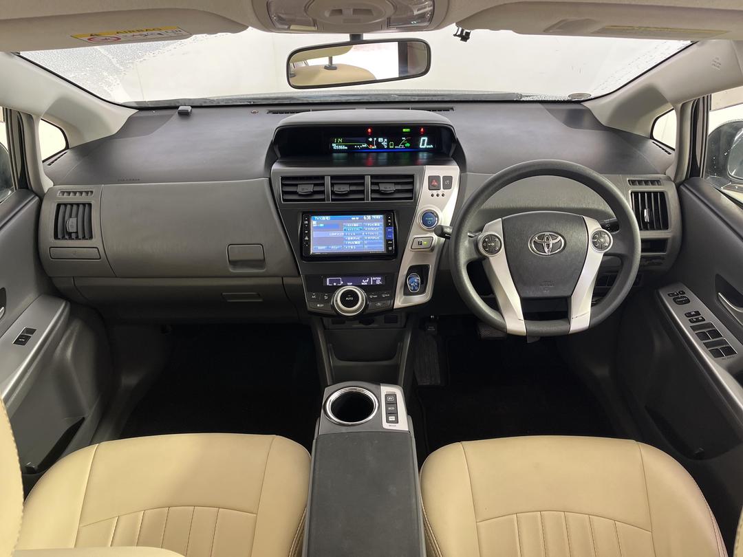 Photo '17' of Toyota Prius