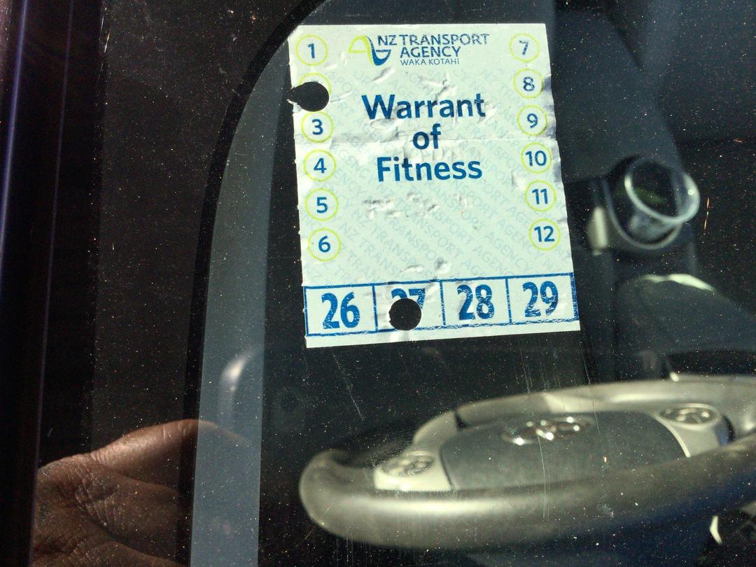 Photo '13' of Toyota Prius