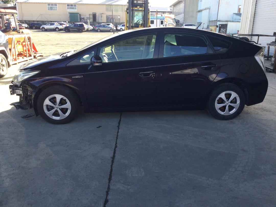 Photo '3' of Toyota Prius
