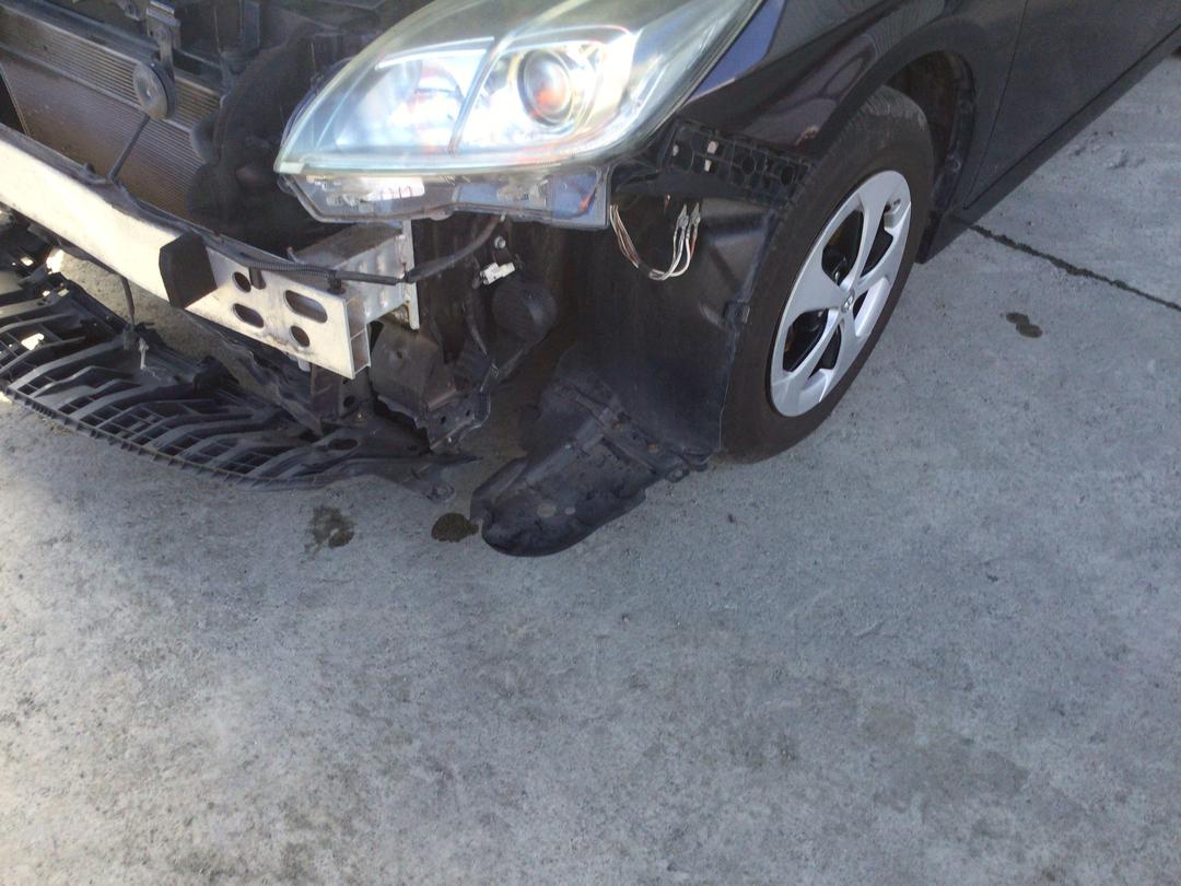 Photo '11' of Toyota Prius