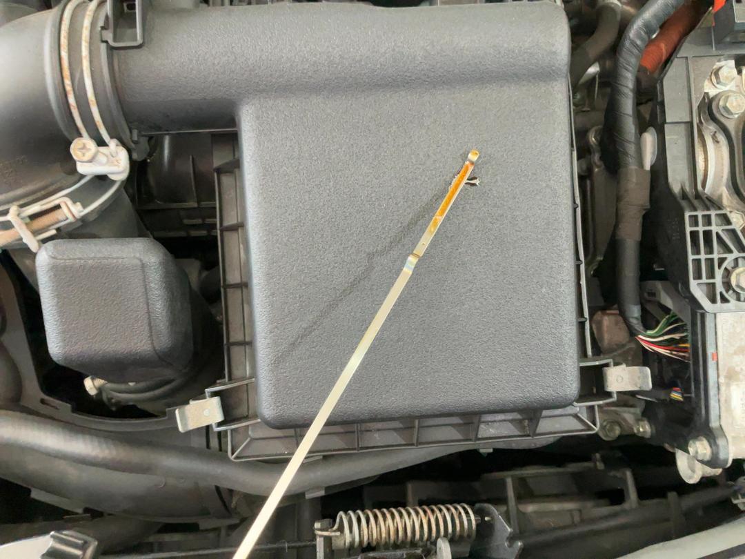 Photo '15' of Toyota Prius Alpha