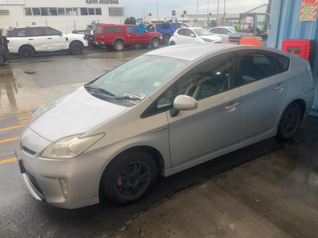 Photo '2' of Toyota Prius