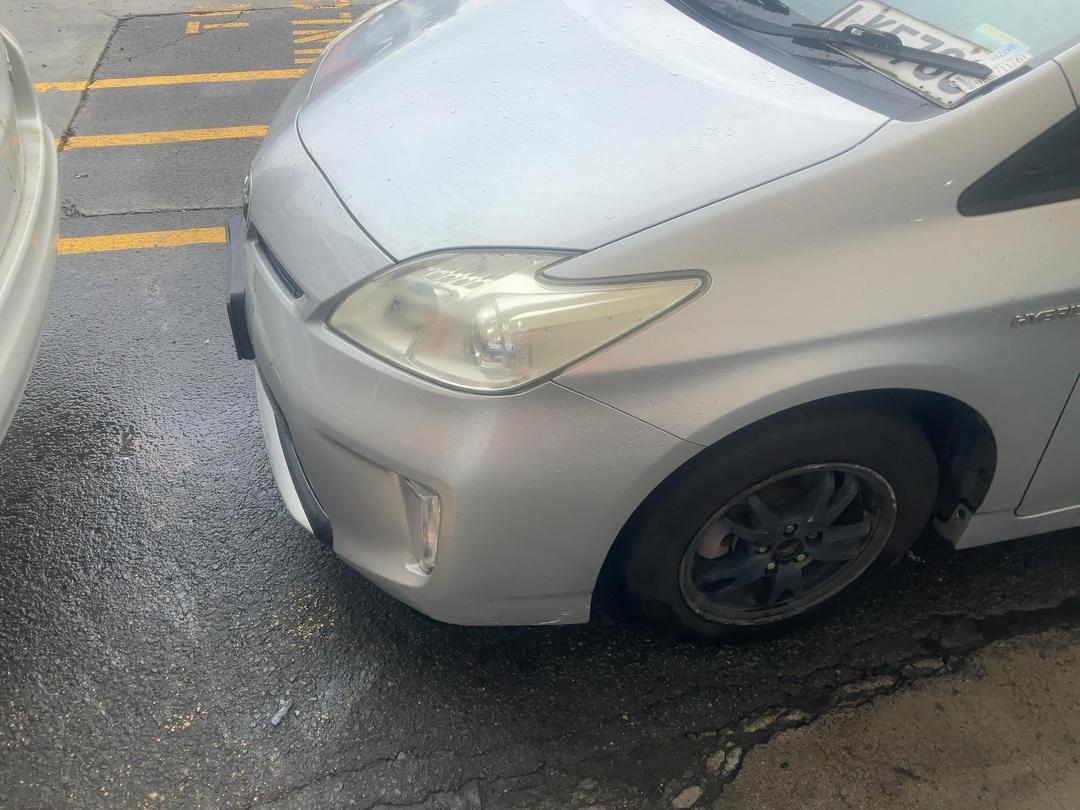 Photo '9' of Toyota Prius