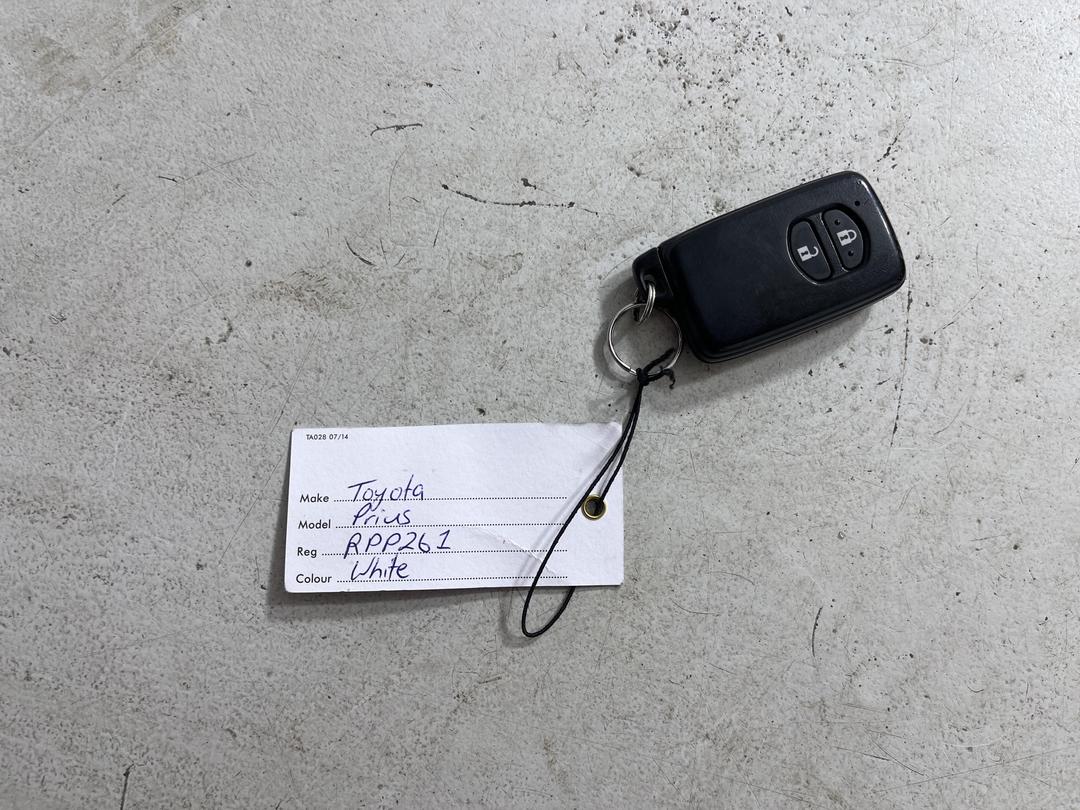 Photo '22' of Toyota Prius