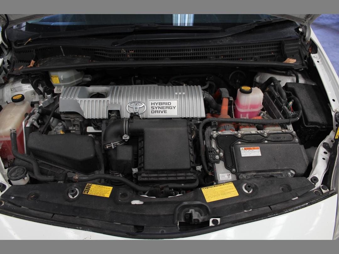 Photo '19' of Toyota Prius Photo '19' of Toyota Prius