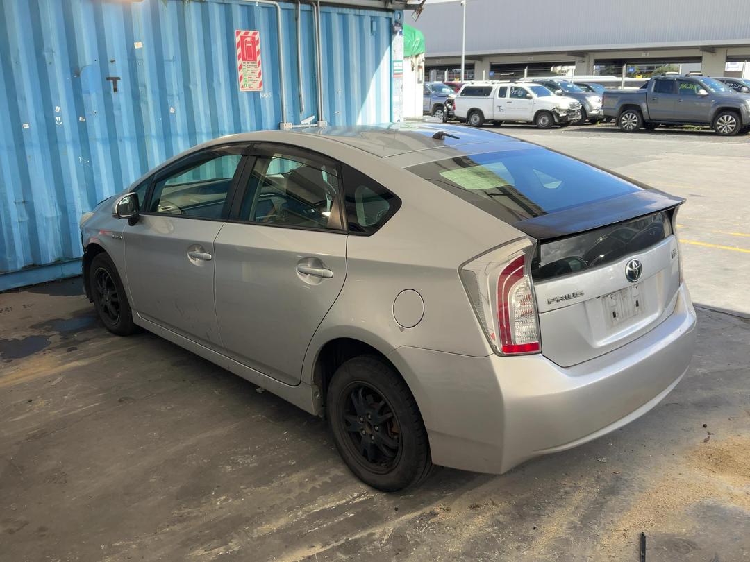 Photo '9' of Toyota Prius Photo '9' of Toyota Prius