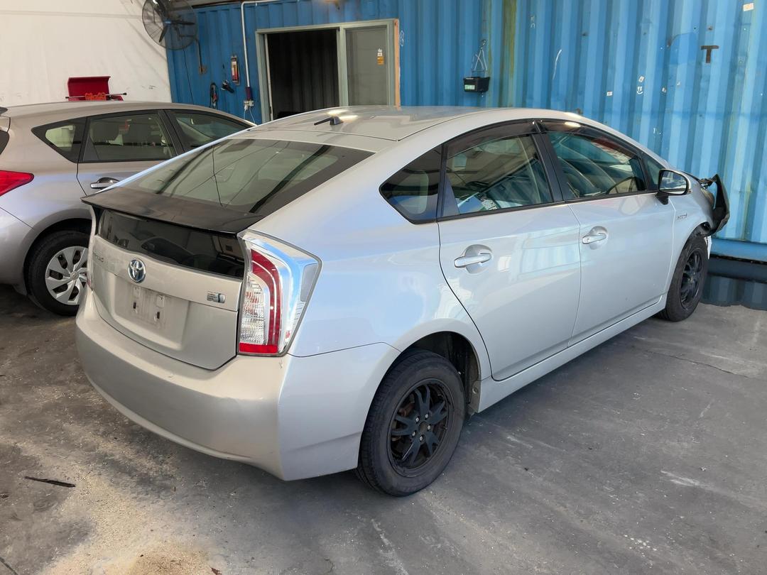 Photo '12' of Toyota Prius Photo '12' of Toyota Prius