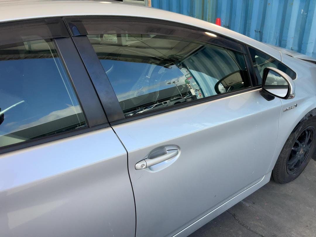 Photo '15' of Toyota Prius Photo '15' of Toyota Prius
