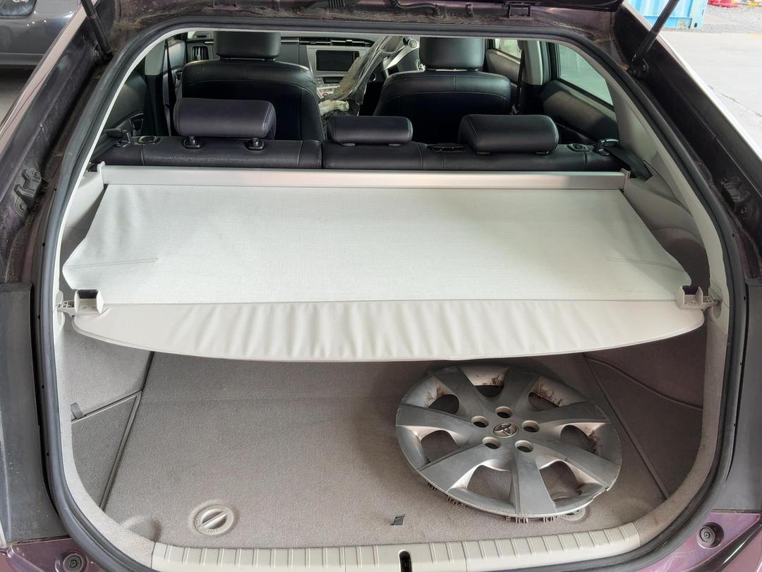 Photo '13' of Toyota Prius