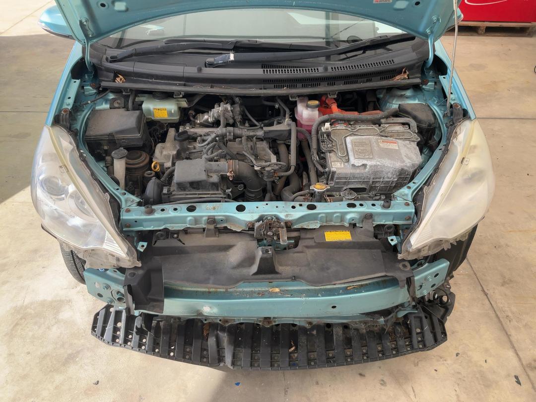 Photo '15' of Toyota Prius C