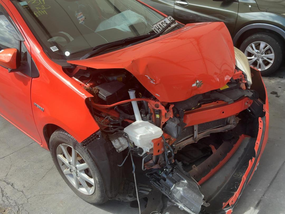 Photo '4' of Toyota Prius C Photo '4' of Toyota Prius C
