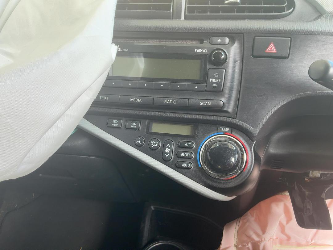 Photo '25' of Toyota Prius C Photo '25' of Toyota Prius C
