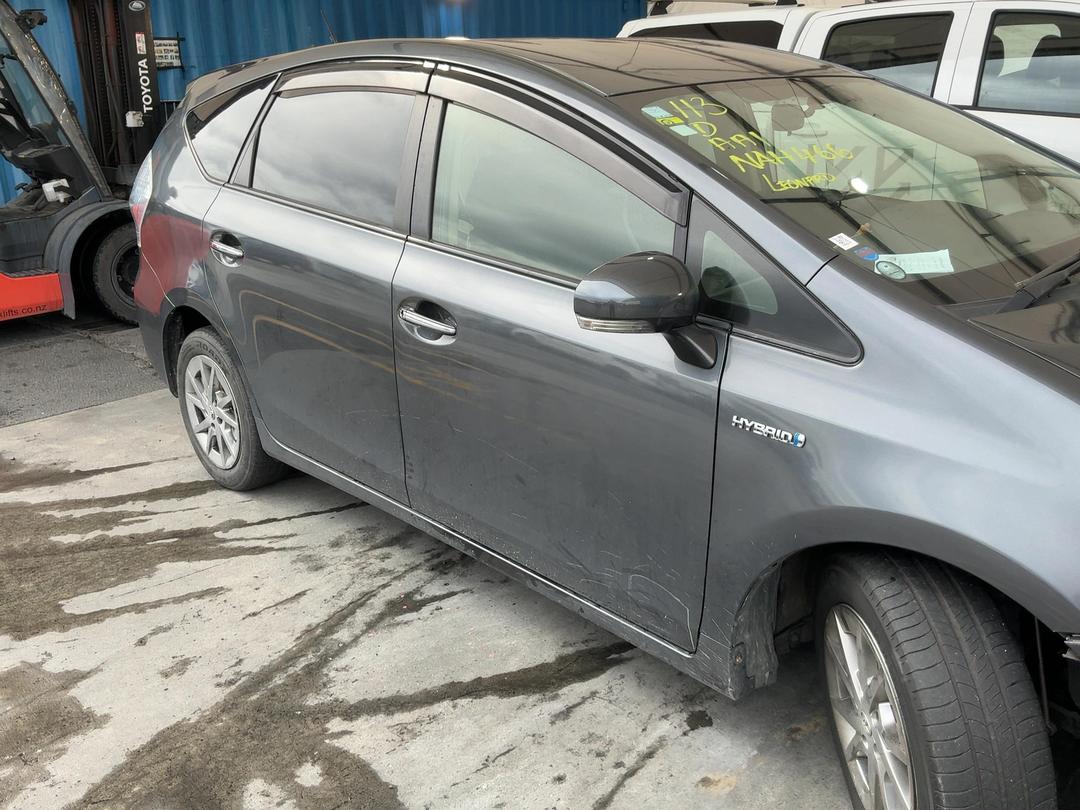 Photo '2' of Toyota Prius V Prius Alpha Photo '2' of Toyota Prius V Prius Alpha