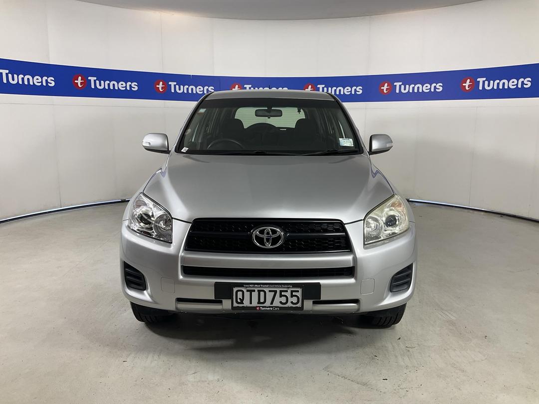 Photo '2' of Toyota Rav4