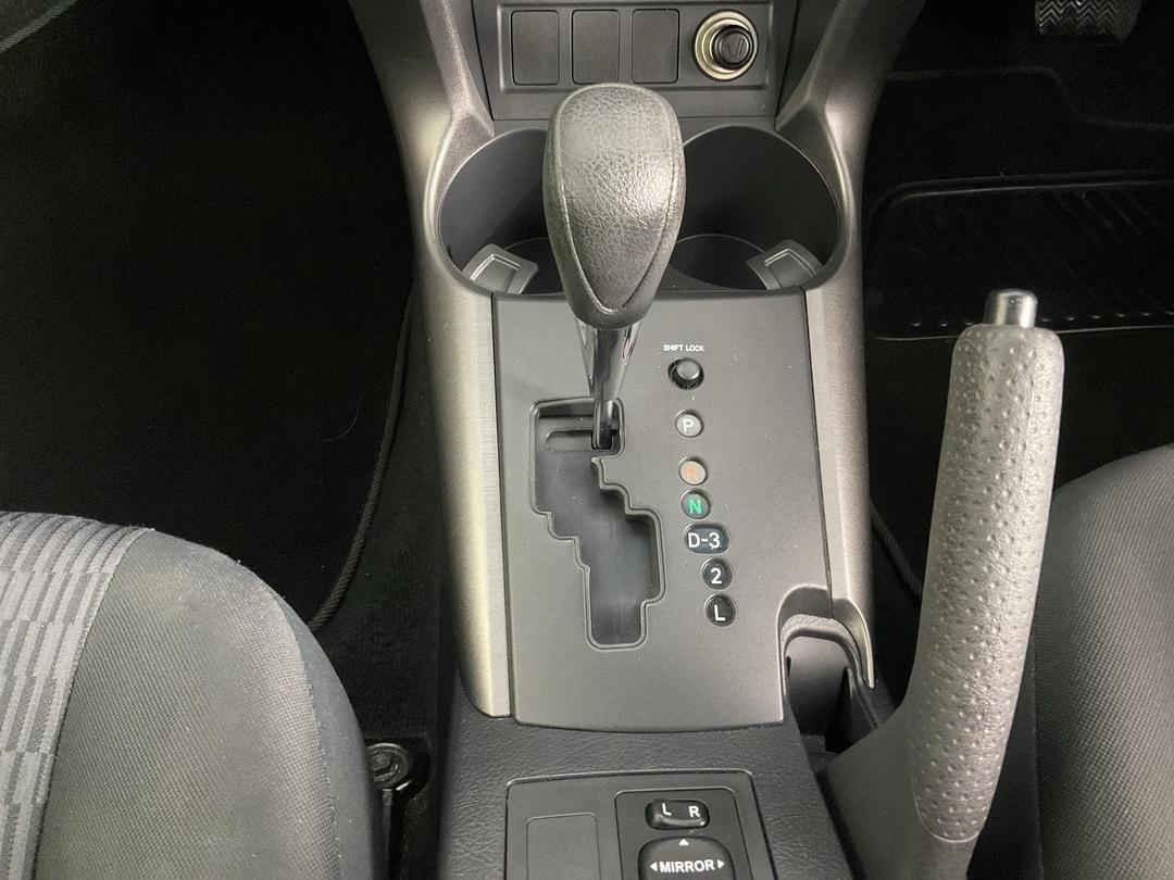 Photo '18' of Toyota Rav4