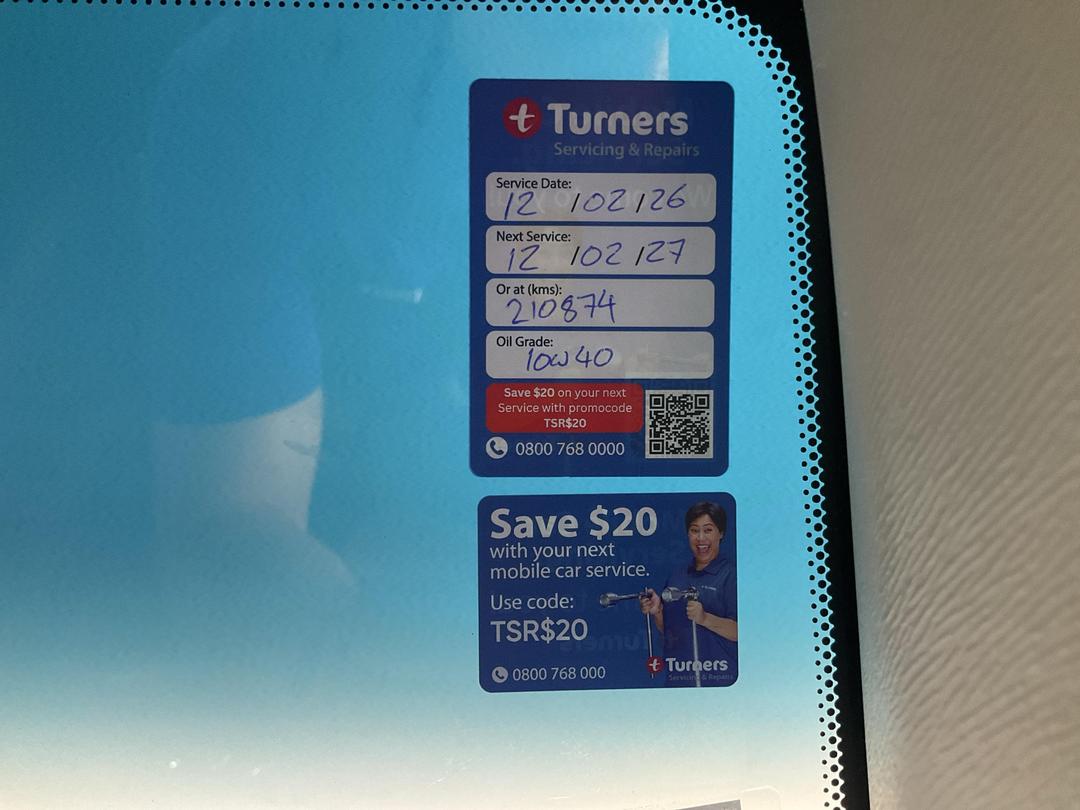 Photo '24' of Toyota Rav4